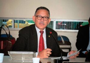 Ministro suspende execução da pena de Edinho Duarte