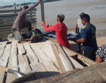 Jovem leva tiro na cabeça e é morto enquanto era socorrido