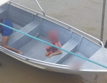 Menina de 9 anos perde orelha e couro cabeludo em acidente em embarcação