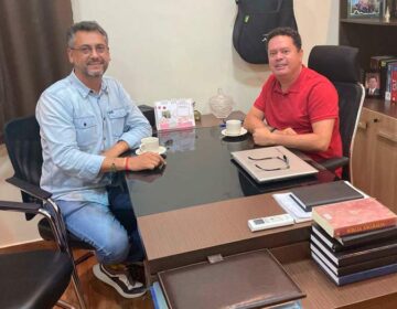 Clécio intensifica diálogos e tem ‘conversa afetuosa’ com o PT