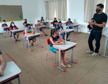 Educadores: com aumento real de quase 30%, piso de Santana ultrapassa o de Macapá
