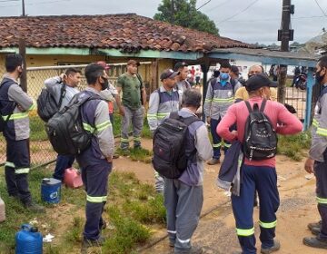 No Jari, terceirizados cruzam os braços por pagamento atrasado