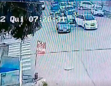 VÍDEOS mostram Ônix parando, motoristas em desespero e resgate de filho de tenente