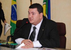 Deputado apresenta PL que reparte lucros de concessão da Caesa com os 16 municípios