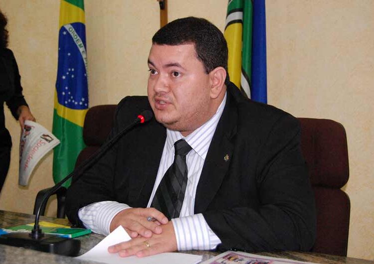 Deputado apresenta PL que reparte lucros de concessão da Caesa com os 16 municípios