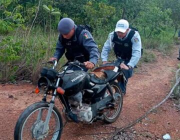 Motos furtadas do pátio da CTMac são encontradas em matagal