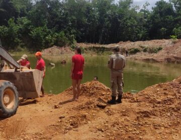 Trabalhador morre ao ficar preso debaixo d’água em mina de seixo