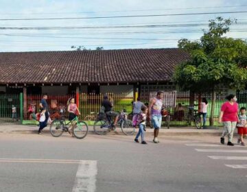 Alunos de escola municipal estão sem professores desde o início do ano
