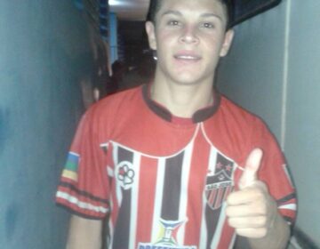 Ex-atacante do São José morre em Portugal