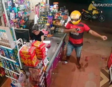 Após série de roubos, dupla morre em tiroteio com policiais