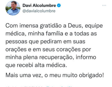Davi recebe alta