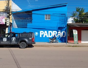 Bandidos invadem escola de vigilância e levam cofres com dinheiro e armas