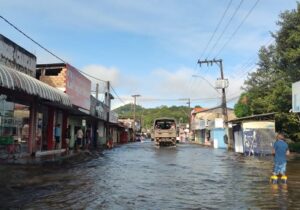 Rio Jari recua 40 cm, mas 73 famílias ainda estão desabrigadas