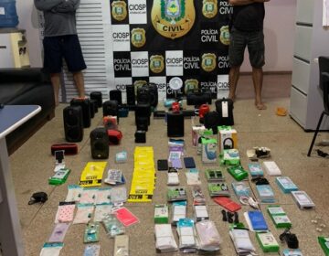 Sacos de lixo levam polícia até jovem que furtou R$ 6 mil em mercadorias de loja