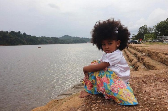 Sensação: amapaense de 5 anos é contratada por agência de modelos na Bahia