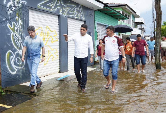 Enchente no Jari: Randolfe solicita a ministério antecipação de BPC e Auxílio Brasil a atingidos
