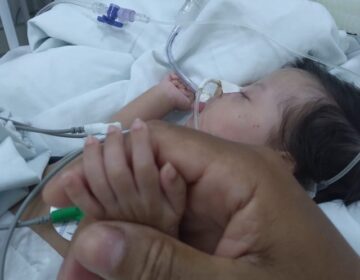 Com cardiopatia, bebê de 1 mês luta para sobreviver
