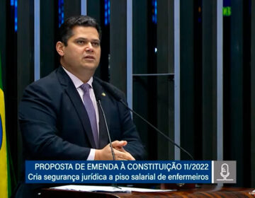 Aprovada PEC do piso salarial da enfermagem: ‘essenciais na pandemia’, diz relator Davi