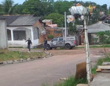 Suspeito de roubo a escola é baleado pela PM