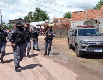 Bandidos roubam clientes e funcionários de clínica odontológica