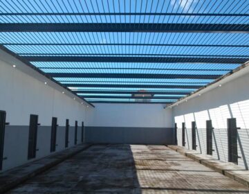 Concreto, câmeras e isolamento: conheça a Penitenciária de Segurança Máxima do Amapá