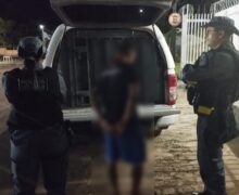 Pai deixou filhos pequenos sozinhos para ir beber, diz polícia