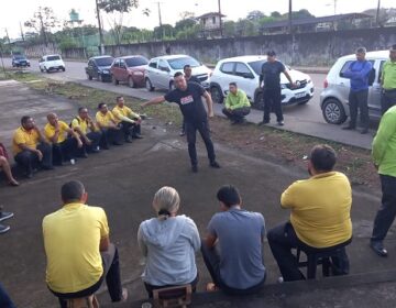 Sem diálogo e sem reajuste, rodoviários ameaçam parar em Macapá