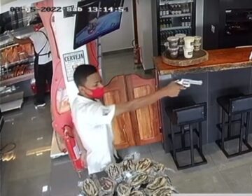Bandido filmado em roubos morre em confronto com o Bope