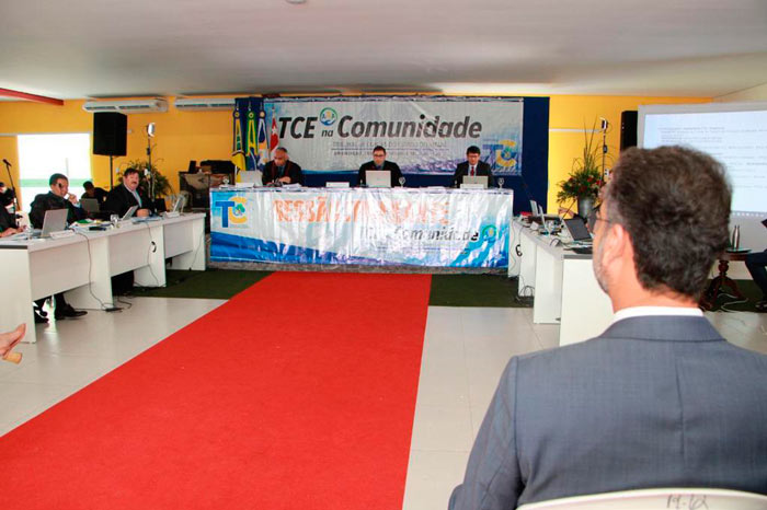TCE aprova contas da gestão Clécio