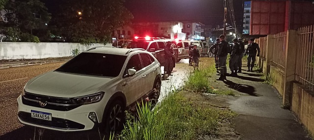 Em carro de luxo, dupla vendia drogas em festas de Macapá, diz polícia