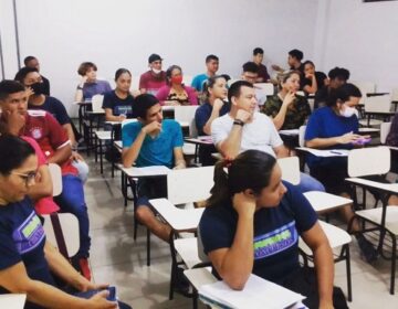 Cursinho oferece planos para família com descontos de até 50%