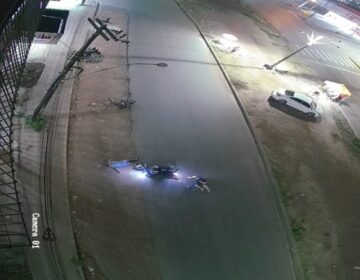 Ciclista morre ao ser atropelado por moto; condutor foge