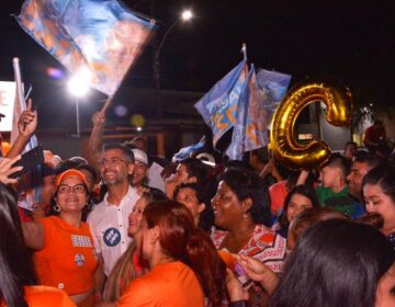Em plenária com professores, Clécio anuncia plano de obras da educação