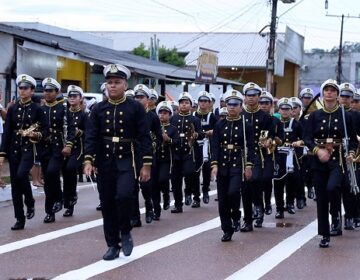 Pedra Branca retrata Brasil Império em desfile cívico