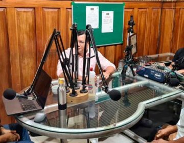 Jaime evita sabatina com jornalistas