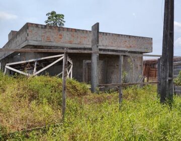 Em Macapá, obra municipal completa três anos abandonada