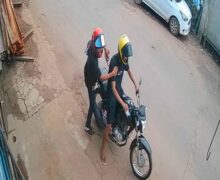 Polícia procura bandido que invadiu madeireira
