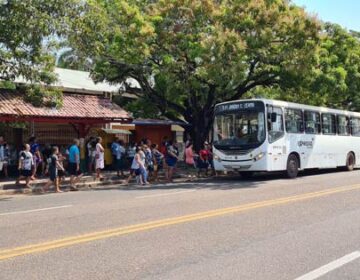 Empresas seguram ônibus na garagem e TRE avisa que fará apreensões