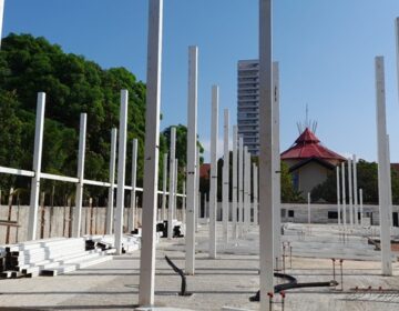 Há quase um ano, obra de escola tradicional de Macapá não passa da etapa inicial