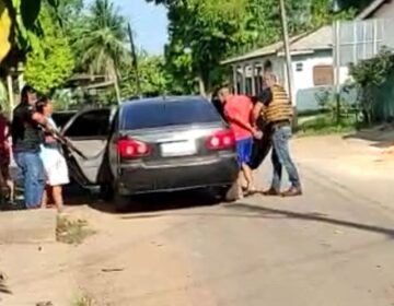 Mãe é presa por deixar marido estuprar as filhas pequenas em troca de alimento