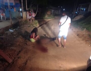 Após briga por coleta para comprar bebida, jovem mata amigo de copo