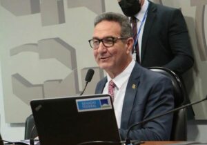 Senado aprova proposta de Lucas que simplifica saída de veículos adquiridos em ALCs