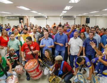 Escolas recebem mais R$ 2 mi e definem datas do desfile e eventos do Carnaval 2023