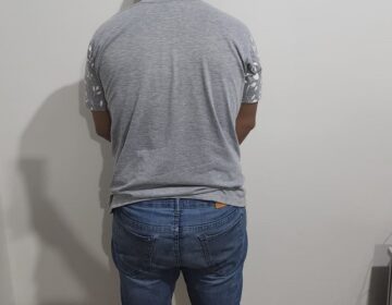 No dia em que fez 17 anos, aluna é vítima de assédio sexual do professor