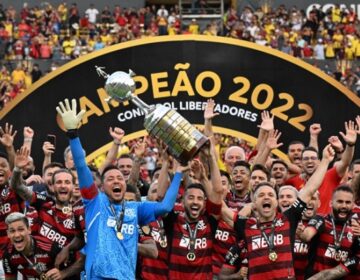 Flamengo traz a Macapá taças oficiais da Libertadores e Copa do Brasil