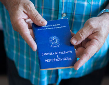 Quem recebe auxílio-doença tem direito a 13º salário?
