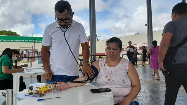 Moradores do Infraero receberam ação itinerante de saúde este sábado