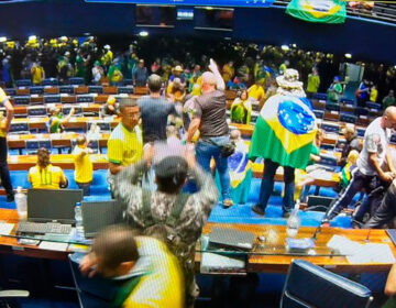 Parlamentares pedem que STF impeça posse de deputada que exaltou atos golpistas