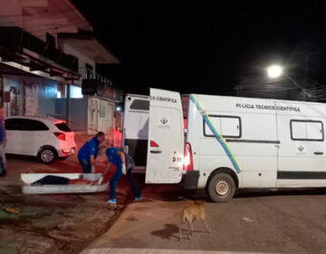 Em fuga alucinada, assaltantes morrem em confronto com a PM