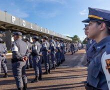 Clécio reúne com policiais e bombeiros militares para reestruturar a carreira da categoria